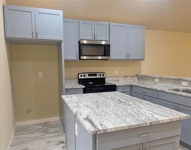 3912 Oneal Street - Photo Thumbnail 4