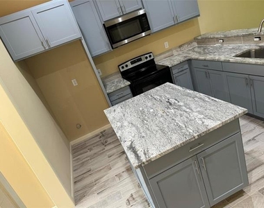 3912 Oneal Street - Photo Thumbnail 7