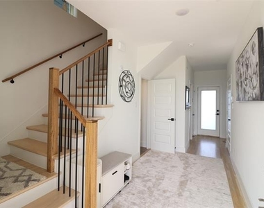 1205 Marc Place - Photo Thumbnail 1