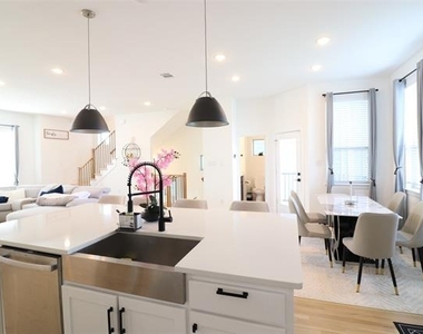 1205 Marc Place - Photo Thumbnail 17