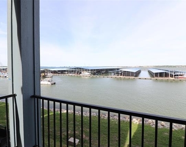 1205 Marc Place - Photo Thumbnail 18