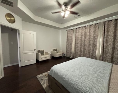 5628 Barrique Boulevard - Photo Thumbnail 14