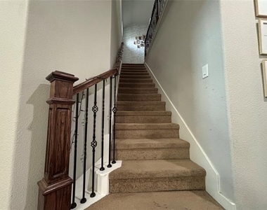 5628 Barrique Boulevard - Photo Thumbnail 18