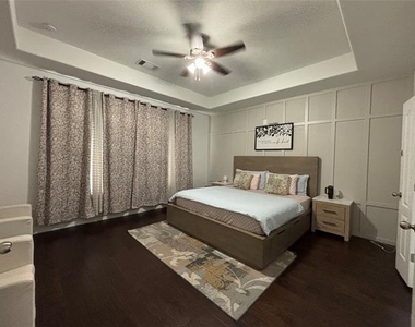 5628 Barrique Boulevard - Photo Thumbnail 13