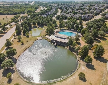 10153 Ferry Farm Lane - Photo Thumbnail 37