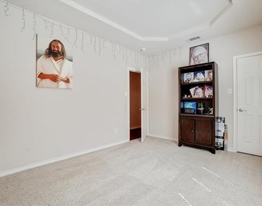 10153 Ferry Farm Lane - Photo Thumbnail 32