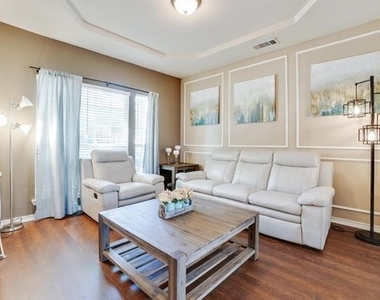 10153 Ferry Farm Lane - Photo Thumbnail 6