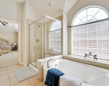 10153 Ferry Farm Lane - Photo Thumbnail 21