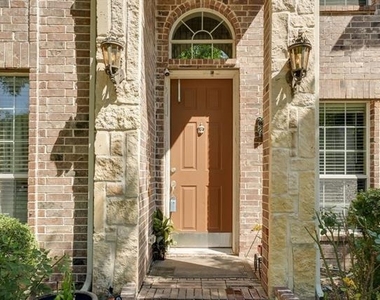 10153 Ferry Farm Lane - Photo Thumbnail 2