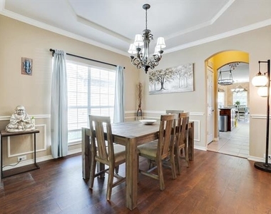 10153 Ferry Farm Lane - Photo Thumbnail 7