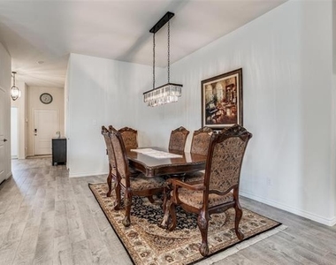 3208 Brady Starr Drive - Photo Thumbnail 10