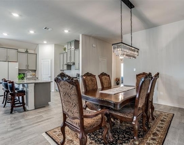 3208 Brady Starr Drive - Photo Thumbnail 5