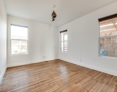 3739 Almazan Drive - Photo Thumbnail 11