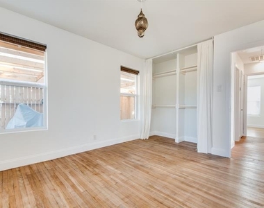 3739 Almazan Drive - Photo Thumbnail 13