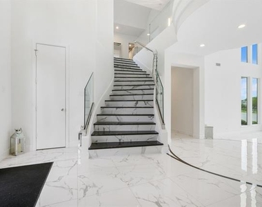656 Timbercrest Circle - Photo Thumbnail 6