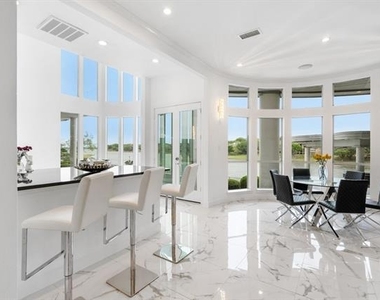 656 Timbercrest Circle - Photo Thumbnail 11