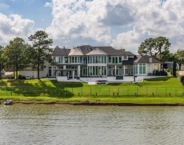 656 Timbercrest Circle - Photo Thumbnail 4