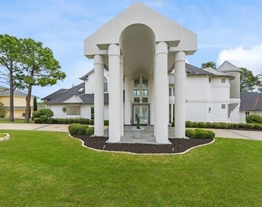 656 Timbercrest Circle - Photo Thumbnail 3