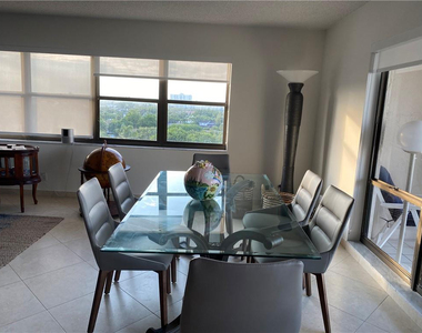 5100 N Ocean Boulevard - Photo Thumbnail 15