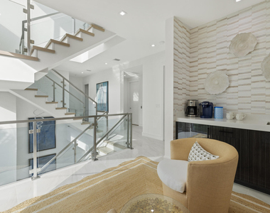 402 Ocean One Lane - Photo Thumbnail 19