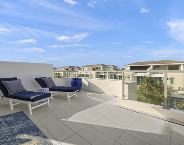 402 Ocean One Lane - Photo Thumbnail 36