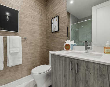 402 Ocean One Lane - Photo Thumbnail 24