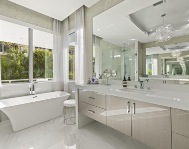 402 Ocean One Lane - Photo Thumbnail 15
