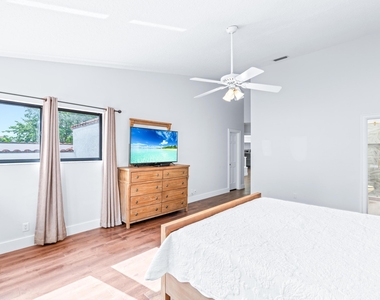 2442 Windsor Way Court - Photo Thumbnail 28