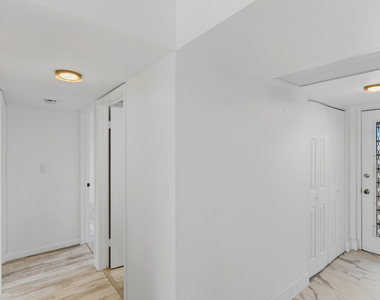 9233 Sw 8th Street - Photo Thumbnail 19