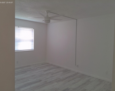9233 Sw 8th Street - Photo Thumbnail 11