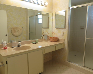 6707 Via Regina - Photo Thumbnail 8