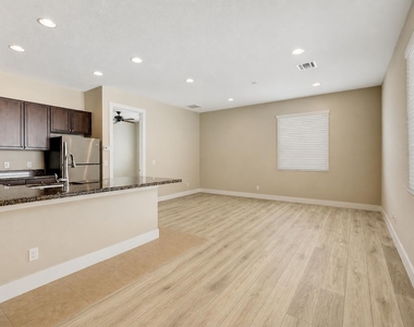 6044 Curie Place - Photo Thumbnail 13
