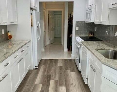 3230 Aqua Vista Drive - Photo Thumbnail 3