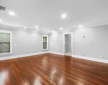 2150 Nw 23rd Way - Photo Thumbnail 18