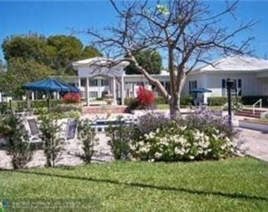 2270 Ne 68th Street - Photo Thumbnail 13