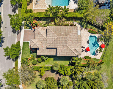 8256 Bradford Way - Photo Thumbnail 73