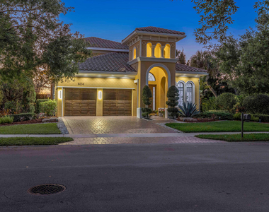 8256 Bradford Way - Photo Thumbnail 4