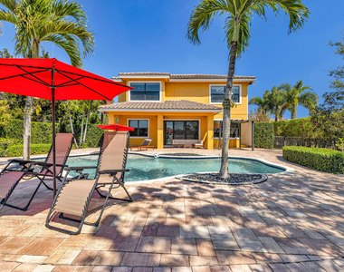 8256 Bradford Way - Photo Thumbnail 46