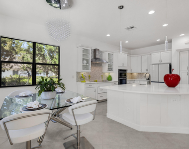 8256 Bradford Way - Photo Thumbnail 19