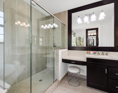 8256 Bradford Way - Photo Thumbnail 30