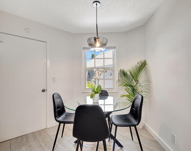 1106 Ocean Dunes Circle - Photo Thumbnail 9