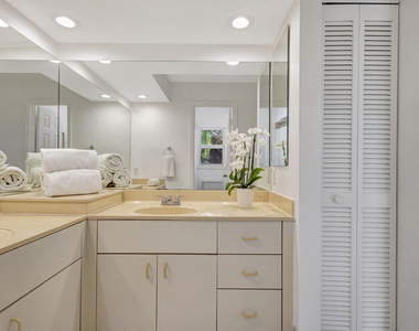 1106 Ocean Dunes Circle - Photo Thumbnail 21