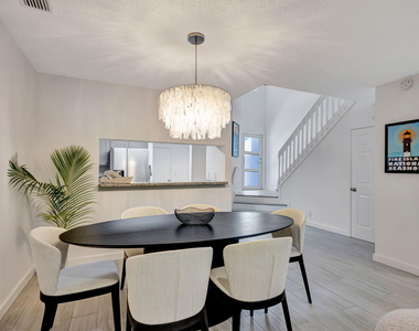 1106 Ocean Dunes Circle - Photo Thumbnail 11
