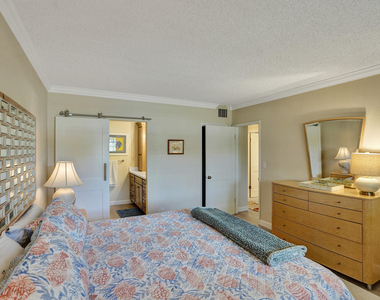 2866 Ne 30th Street - Photo Thumbnail 27