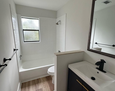 7243 Encina Lane - Photo Thumbnail 25
