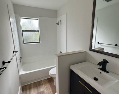 7243 Encina Lane - Photo Thumbnail 24