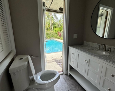 7243 Encina Lane - Photo Thumbnail 20