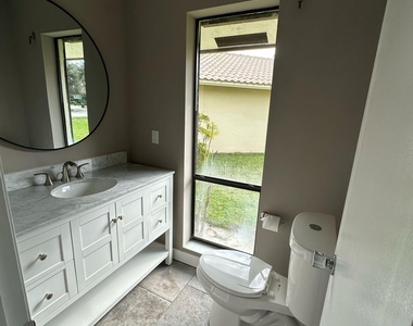 7243 Encina Lane - Photo Thumbnail 16