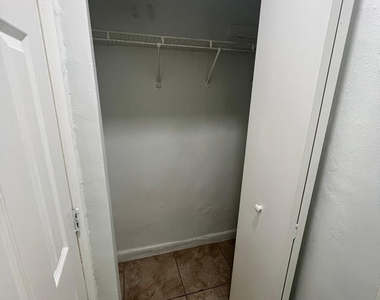 18257 Nw 23rd Avenue - Photo Thumbnail 1