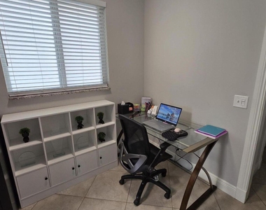 6878 Nw 33rd Street - Photo Thumbnail 10